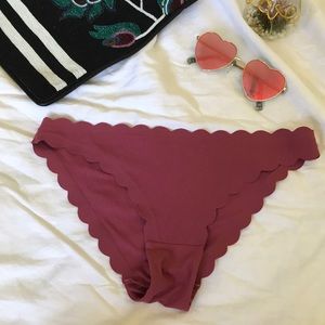 H&M Scalloped Swim Bottoms